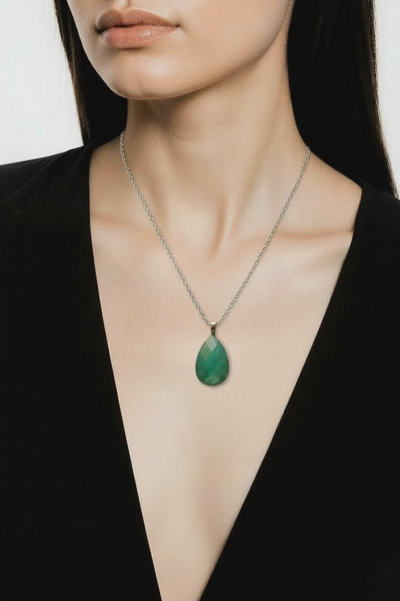 Green with Envy Necklace Set